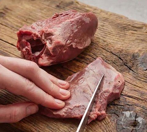 4.�c�����S���̋󓴁i�����j�ɕ���������݁A�ω��J���̂悤�ɊJ���āA1���̕���ȏ�Ԃɂ��܂��B���̌�A�Ǐ�̕�����A�Ԗڏ�̌��ǂȂǂ�؂藎�Ƃ��Ď�菜���܂��B