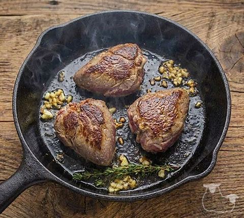 �S���̊O���ɑ����Ă���΂߂̃��C���i�؁j�������A������u�؂荞�݂̖ڈ��v�ɂ��܂��B