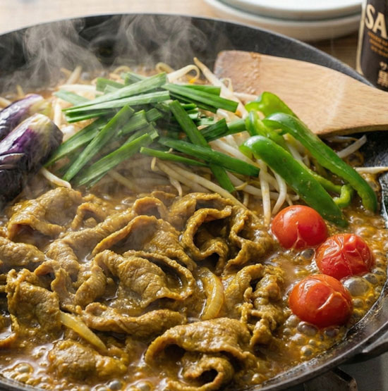 �����u�Ă��v�B�X�p�C�X���ł����A����𗧂�����B