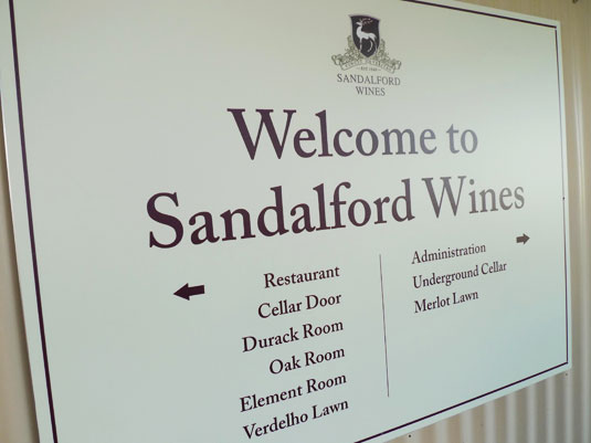 �T���_���t�H�[�h ���C���Y